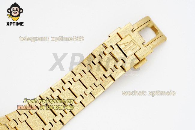 Royal Oak Chrono 26240BA Frosted 41mm APSF YG & Black/Stick on YG/YG Bracelet SH4401 Super Clone Royal Oak Chrono 26240BA Frosted 41mm APSF YG & Black/Stick on YG/YG Bracelet SH4401 Super Clone