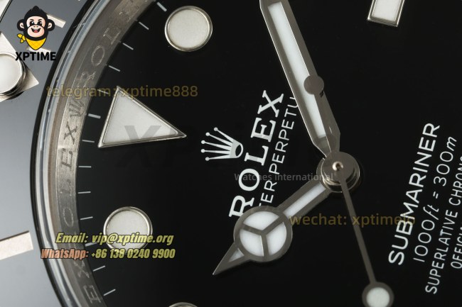 Submariner 114060 40mm ARF Black/Dot on SS/SS Bracelet VR3130 Submariner 114060 40mm ARF Black/Dot on SS/SS Bracelet VR3130