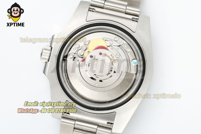 Submariner 114060 40mm ARF Black/Dot on SS/SS Bracelet VR3130 Submariner 114060 40mm ARF Black/Dot on SS/SS Bracelet VR3130