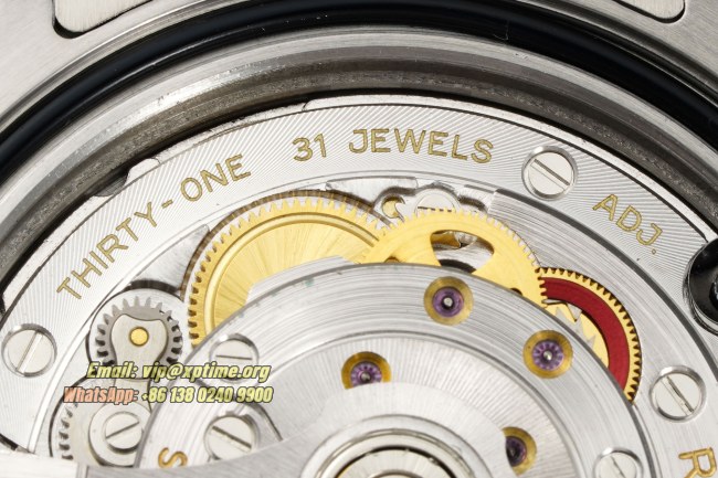 GMT Master II Blaken 40mm ARF Black/Dot on Jub SS/SS Bracelet SH3285 Super Clone GMT Master II Blaken 40mm ARF Black/Dot on Jub SS/SS Bracelet SH3285 Super Clone