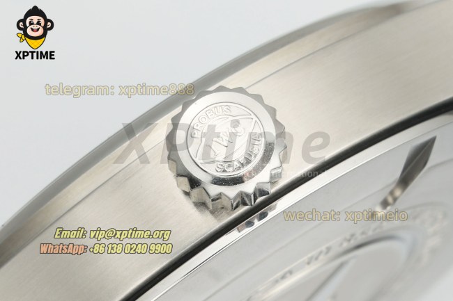 Pilot’s Watch Mark XVIII IW327010 40mm BLSF White/Numeral on SS/RU Strap 9015 Pilot’s Watch Mark XVIII IW327010 40mm BLSF White/Numeral on SS/RU Strap 9015