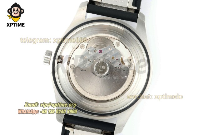 Pilot’s Watch Mark XVIII IW327010 40mm BLSF White/Numeral on SS/RU Strap 9015 Pilot’s Watch Mark XVIII IW327010 40mm BLSF White/Numeral on SS/RU Strap 9015