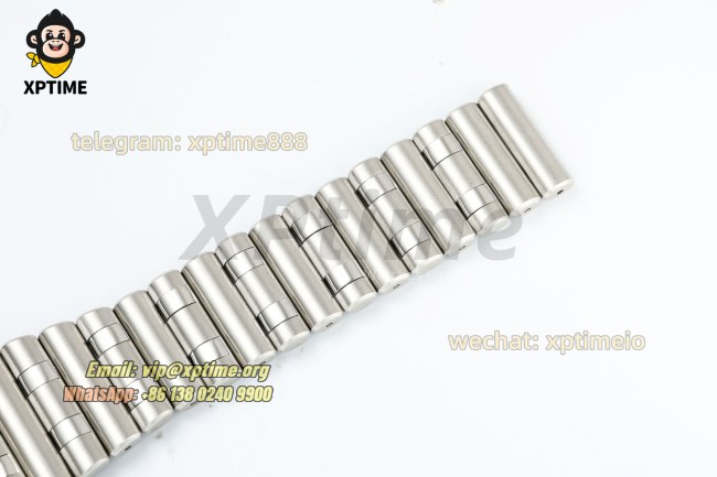 Chronomat GMT 40mm BLSF Gray/Stick on SS/SS Bracelet A2824 Chronomat GMT 40mm BLSF Gray/Stick on SS/SS Bracelet A2824