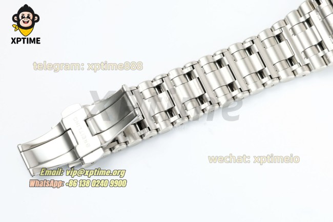 Chronomat GMT 40mm BLSF Black/Stick on SS/SS Bracelet A2824 Chronomat GMT 40mm BLSF Black/Stick on SS/SS Bracelet A2824