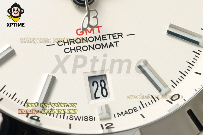 Chronomat GMT 40mm BLSF White/Stick on SS/SS Bracelet A2824 Chronomat GMT 40mm BLSF White/Stick on SS/SS Bracelet A2824