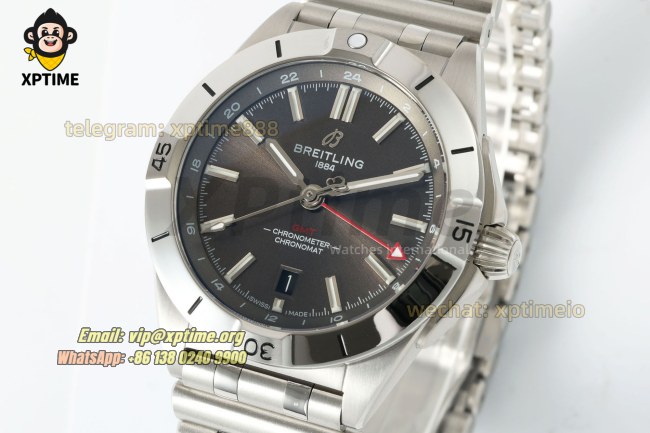 Chronomat GMT 40mm BLSF Gray/Stick on SS/SS Bracelet A2824 Chronomat GMT 40mm BLSF Gray/Stick on SS/SS Bracelet A2824