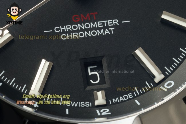 Chronomat GMT 40mm BLSF Black/Stick on SS/SS Bracelet A2824 Chronomat GMT 40mm BLSF Black/Stick on SS/SS Bracelet A2824