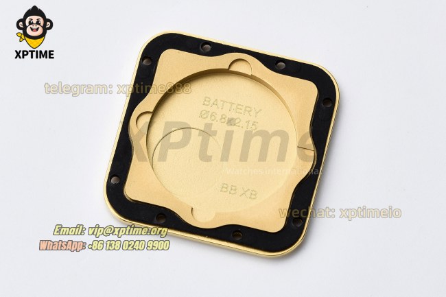 Panthere Secrete De Ladies 27mm BVF White/Roman on YG/YG Bracelet Quartz Panthere Secrete De Ladies 27mm BVF White/Roman on YG/YG Bracelet Quartz