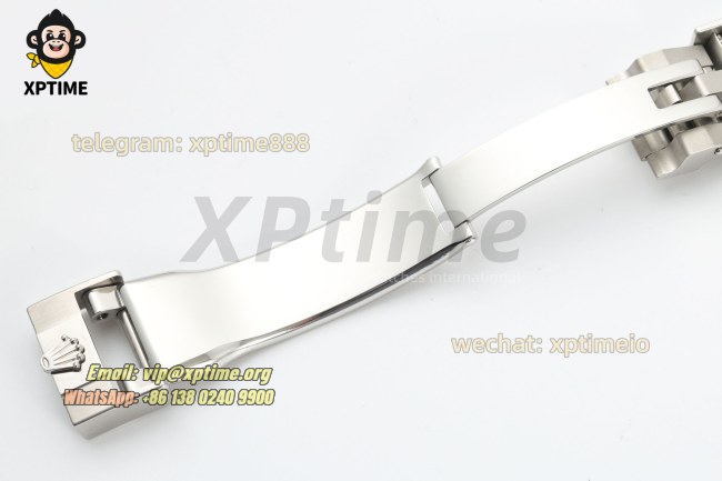 Daytona 126509 40mm CLEAN Black & Steel/Diamonds on SS/SS Bracelet SH4131 Super Clone Daytona 126509 40mm CLEAN Black & Steel/Diamonds on SS/SS Bracelet SH4131 Super Clone