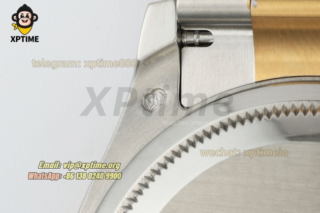 Daytona 126503 40mm CLEAN Black & Golden/Diamonds on YG/SS Bracelet SH4131 Super Clone Daytona 126503 40mm CLEAN Black & Golden/Diamonds on YG/SS Bracelet SH4131 Super Clone