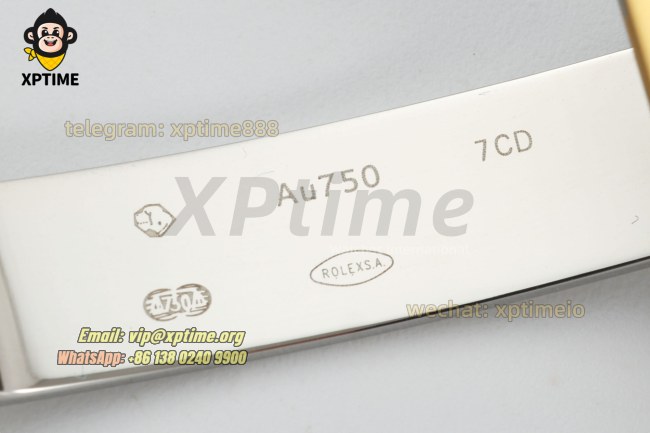Daytona 126503 40mm CLEAN Black & Golden/Diamonds on YG/SS Bracelet SH4131 Super Clone Daytona 126503 40mm CLEAN Black & Golden/Diamonds on YG/SS Bracelet SH4131 Super Clone
