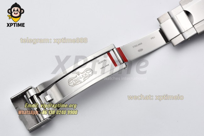 GMT Master II 126710 Batgirl 40mm Clean Black/Dot on Jub SS/SS Bracelet DD3285 GMT Master II 126710 Batgirl 40mm Clean Black/Dot on Jub SS/SS Bracelet DD3285
