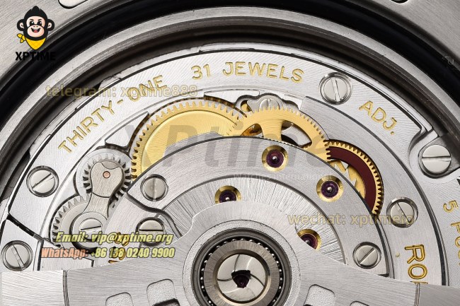 GMT Master II 126710 Bruce Wayne 40mm Clean Black/Dot on Jub SS/SS Bracelet DD3285 GMT Master II 126710 Bruce Wayne 40mm Clean Black/Dot on Jub SS/SS Bracelet DD3285