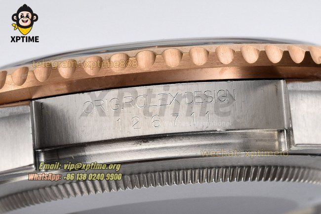 GMT Master II 126715 Rootbeer 40mm Clean Black/Dot on Oys RG/SS Bracelet DD3285 GMT Master II 126715 Rootbeer 40mm Clean Black/Dot on Oys RG/SS Bracelet DD3285