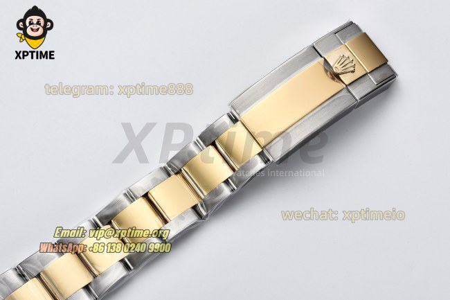 GMT Master II 116713 GRNR 40mm Clean Black/Dot on Oys YG/SS Bracelet VR3186 GMT Master II 116713 GRNR 40mm Clean Black/Dot on Oys YG/SS Bracelet VR3186