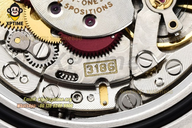 GMT Master II 116713 GRNR 40mm Clean Black/Dot on Oys YG/SS Bracelet VR3186 GMT Master II 116713 GRNR 40mm Clean Black/Dot on Oys YG/SS Bracelet VR3186