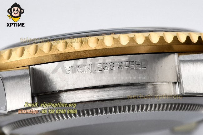 GMT Master II 116713 GRNR 40mm Clean Black/Dot on Oys YG/SS Bracelet VR3186 GMT Master II 116713 GRNR 40mm Clean Black/Dot on Oys YG/SS Bracelet VR3186