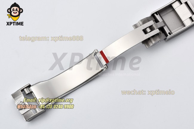 GMT Master II 126710 Bruce Wayne 40mm Clean Black/Dot on Oys SS/SS Bracelet DD3285 GMT Master II 126710 Bruce Wayne 40mm Clean Black/Dot on Oys SS/SS Bracelet DD3285