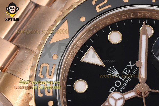 GMT Master II 126715 Rootbeer 40mm Clean Black/Dot on Oys RG/RG Bracelet DD3285 GMT Master II 126715 Rootbeer 40mm Clean Black/Dot on Oys RG/RG Bracelet DD3285
