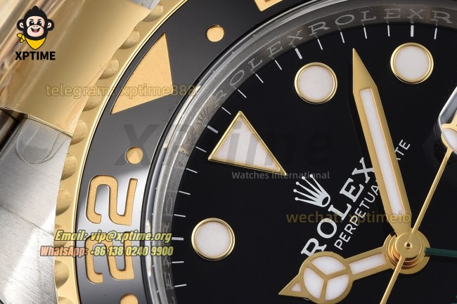 GMT Master II 116713 GRNR 40mm Clean Black/Dot on Oys YG/SS Bracelet VR3186 GMT Master II 116713 GRNR 40mm Clean Black/Dot on Oys YG/SS Bracelet VR3186