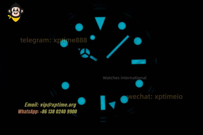 GMT Master II 126720 Sprite 40mm Clean Black/Dot on Oys SS/SS Bracelet DD3285 GMT Master II 126720 Sprite 40mm Clean Black/Dot on Oys SS/SS Bracelet DD3285