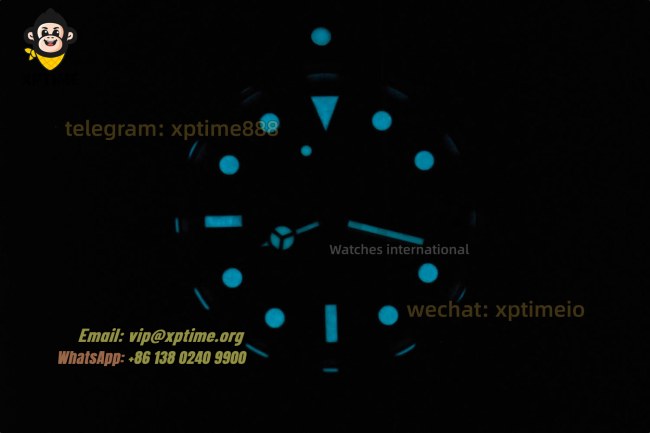 Sea Dweller 126600 43mm Clean Black/Dot on SS/SS Bracelet HS3235 Super Clone Sea Dweller 126600 43mm Clean Black/Dot on SS/SS Bracelet HS3235 Super Clone
