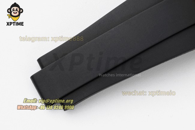 Daytona 126518 40mm Clean Black YG/Diamond on YG/RU Strap SH4131 Super Clone Daytona 126518 40mm Clean Black YG/Diamond on YG/RU Strap SH4131 Super Clone