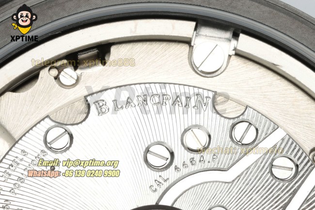 Fifty Fathoms 43.6mm DDDF Black/Dot & Numeral on Ceramic Bracelet A6654 Fifty Fathoms 43.6mm DDDF Black/Dot & Numeral on Ceramic Bracelet A6654