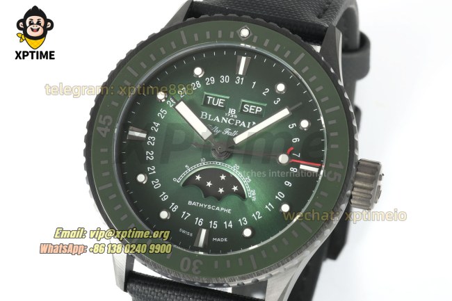 Fifty Fathoms 43.6mm DDDF Green/Dot & Numeral on Ceramic/Nato Strap A6654 Fifty Fathoms 43.6mm DDDF Green/Dot & Numeral on Ceramic/Nato Strap A6654