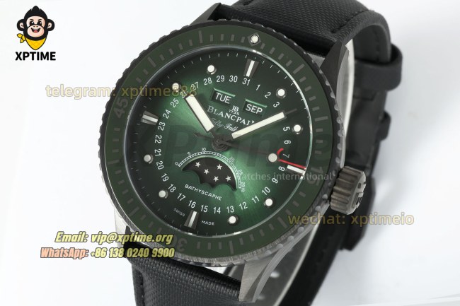 Fifty Fathoms 43.6mm DDDF Green/Dot & Numeral on Ceramic/Nato Strap A6654 Fifty Fathoms 43.6mm DDDF Green/Dot & Numeral on Ceramic/Nato Strap A6654