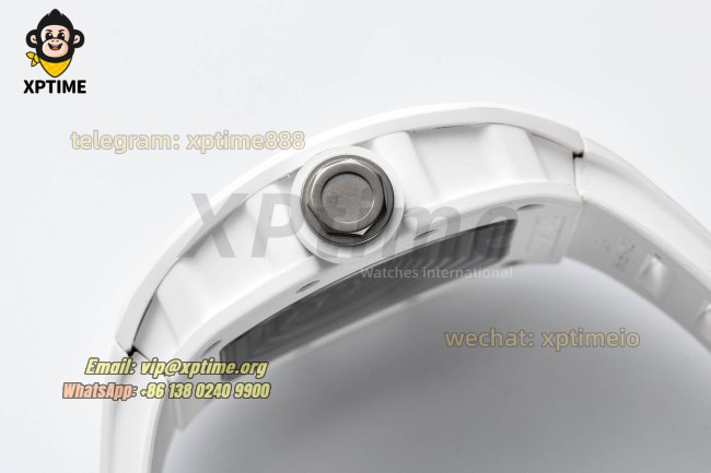 RM055 43mm Sketelon/Black on CER/RU Strap RMUL2 RM055 43mm Sketelon/Black on CER/RU Strap RMUL2