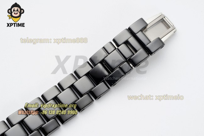 J12 38mm HTF Black/Diamond on Black Ceramic Bracelet A12.1 J12 38mm HTF Black/Diamond on Black Ceramic Bracelet A12.1