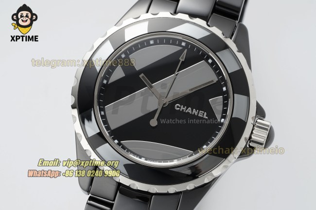 J12 38mm HTF Black/Silver on Black Ceramic Bracelet A2892 J12 38mm HTF Black/Silver on Black Ceramic Bracelet A2892
