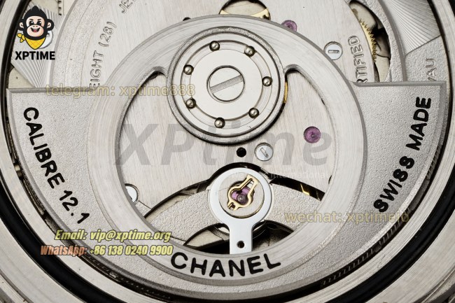 J12 38mm HTF White/Diamond on White Ceramic Bracelet A12.1 J12 38mm HTF White/Diamond on White Ceramic Bracelet A12.1