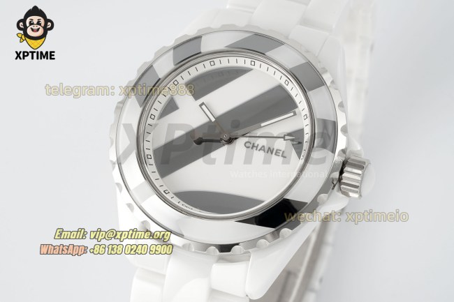 J12 38mm HTF White/Siliver on White Ceramic Bracelet A2892 J12 38mm HTF White/Siliver on White Ceramic Bracelet A2892