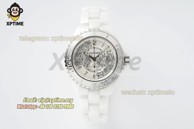 J12 38mm HTF White/Numeral on White Ceramic Bracelet A12.1 J12 38mm HTF White/Numeral on White Ceramic Bracelet A12.1