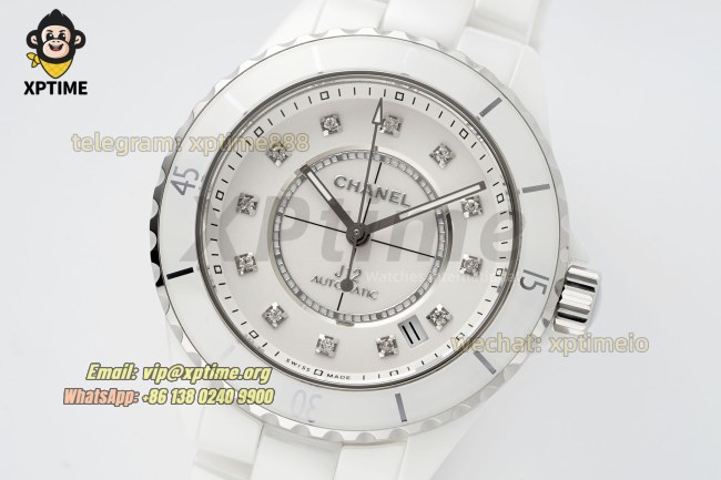 J12 38mm HTF White/Diamond on White Ceramic Bracelet A12.1 J12 38mm HTF White/Diamond on White Ceramic Bracelet A12.1