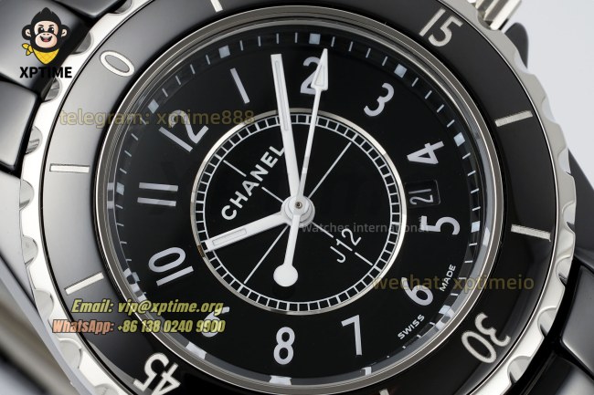 J12 33mm HTF Black/White Numeral on Black Ceramic Bracelet Quartz J12 33mm HTF Black/White Numeral on Black Ceramic Bracelet Quartz