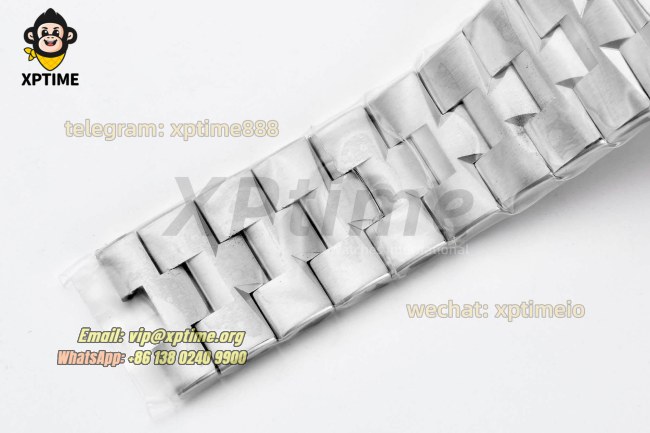 Overseas 4500V 41mm PPF White/Stick on SS/SS Bracelet A5100 Overseas 4500V 41mm PPF White/Stick on SS/SS Bracelet A5100