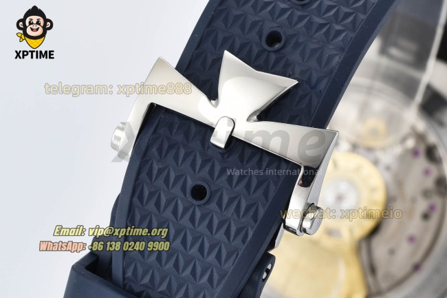 Overseas 4520V 41mm PPF Blue/Stick on SS/RU Bracelet A5100 Overseas 4520V 41mm PPF Blue/Stick on SS/RU Bracelet A5100