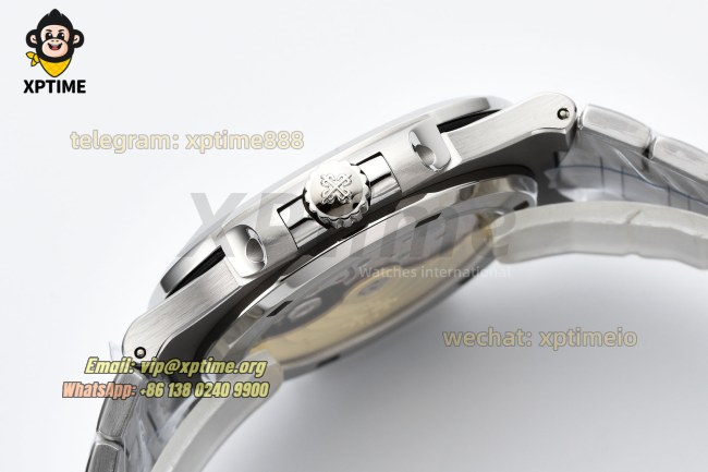 Nautilus 5711 40mm PPF White/Stick on SS/SS Bracelet A330 Nautilus 5711 40mm PPF White/Stick on SS/SS Bracelet A330