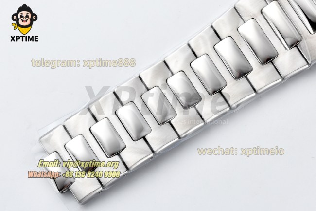 Nautilus 5711 40mm PPF White/Stick on SS/SS Bracelet A330 Nautilus 5711 40mm PPF White/Stick on SS/SS Bracelet A330