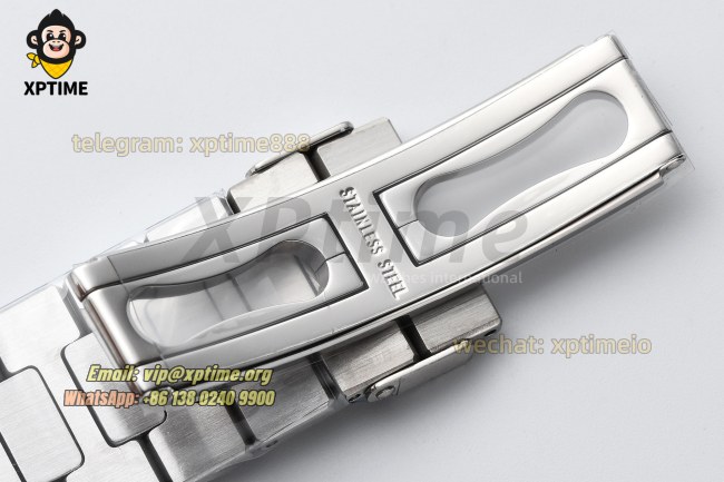 Nautilus 5711 40mm PPF White/Stick on SS/SS Bracelet A330 Nautilus 5711 40mm PPF White/Stick on SS/SS Bracelet A330