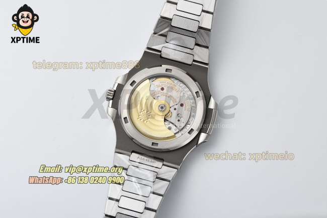 Nautilus 5711 40mm PPF White/Stick on SS/SS Bracelet A330 Nautilus 5711 40mm PPF White/Stick on SS/SS Bracelet A330