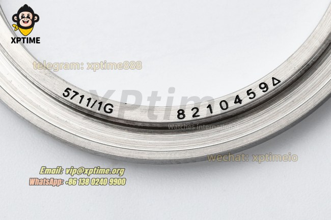 Nautilus 5711 40mm PPF White/Stick on SS/SS Bracelet A330 Nautilus 5711 40mm PPF White/Stick on SS/SS Bracelet A330