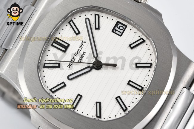 Nautilus 5711 40mm PPF White/Stick on SS/SS Bracelet A330 Nautilus 5711 40mm PPF White/Stick on SS/SS Bracelet A330