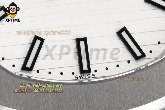 Nautilus 5711 40mm PPF White/Stick on SS/SS Bracelet A330 Nautilus 5711 40mm PPF White/Stick on SS/SS Bracelet A330