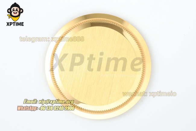 Daytona 126508 40mm QF Green & Golden/Sticks on YG/YG Bracelet V6 SH4131 Super Clone (Weighted) Daytona 126508 40mm QF Green & Golden/Sticks on YG/YG Bracelet V6 SH4131 Super Clone (Weighted)