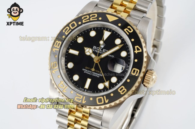 GMT Master II 126713 GRNR 40mm QF Black/Dot on Jub YG/SS Bracelet VR3285 GMT Master II 126713 GRNR 40mm QF Black/Dot on Jub YG/SS Bracelet VR3285