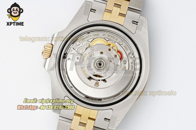 GMT Master II 126713 GRNR 40mm QF Black/Dot on Jub YG/SS Bracelet VR3285 GMT Master II 126713 GRNR 40mm QF Black/Dot on Jub YG/SS Bracelet VR3285